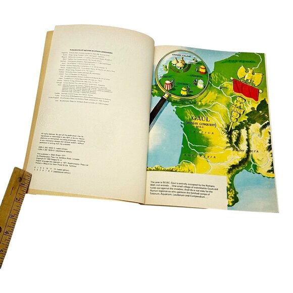 Asterix Graphic Novel Book Lot 4 Cleopatra Olympic Spain Legion PB 70s English - Picture 11 of 16